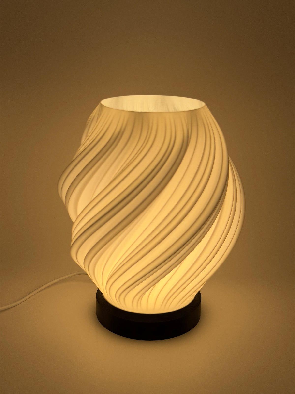 3D-Druck LED-Tischlampe "Swirl" (ohne Leuchtmittel)